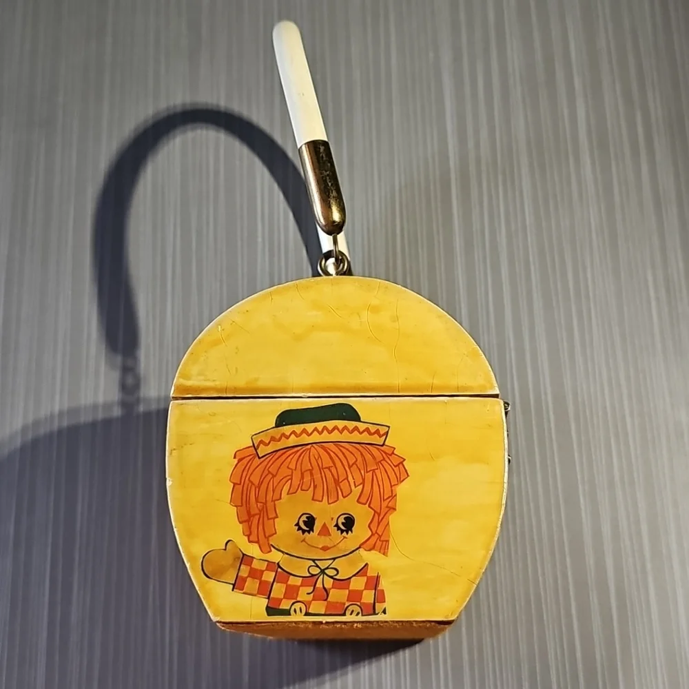 Vintage‎ Raggedy Ann And Andy Wooden Hobbie Purse Jewelry Box